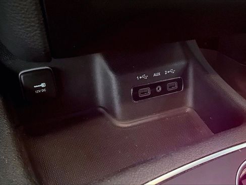 Used 2019 Dodge Durango SXT w/ 3rd Row Seating Group image 33