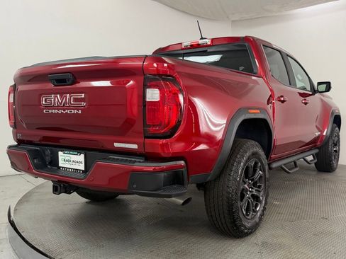Used 2025 GMC Canyon Elevation w/ Convenience Package RWD image 9