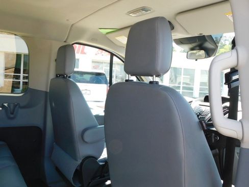 Used 2016 Ford Transit 150 XL image 22
