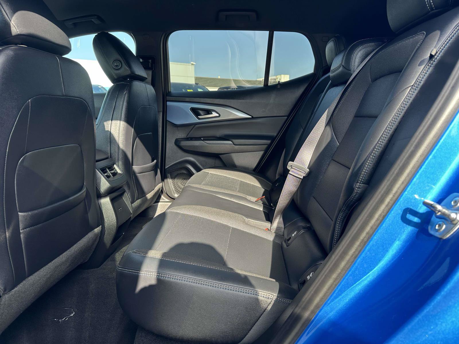 Used 2024 Chevrolet Equinox EV LT FWD image 24