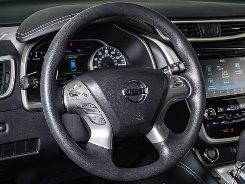 Used 2018 Nissan Murano S AWD/4WD image 20