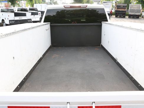 Used 2024 Chevrolet Silverado 3500 LT w/ Convenience Package AWD/4WD image 40