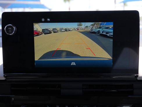 Used 2024 Honda Prologue Touring image 25