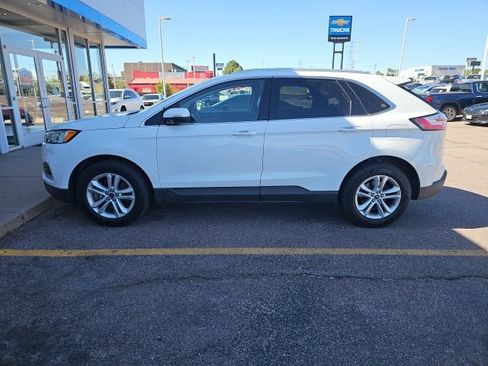 Used 2019 Ford Edge SEL w/ Equipment Group 201A AWD/4WD image 11