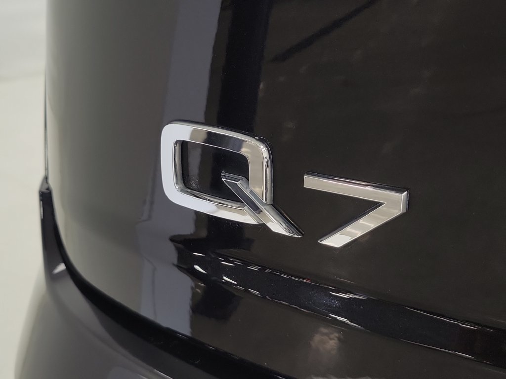 Used 2018 Audi Q7 3.0T Premium AWD/4WD image 6