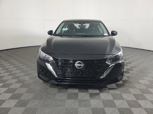 New 2025 Nissan Sentra S image 9