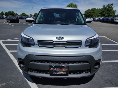 Used 2018 Kia Soul FWD image 10