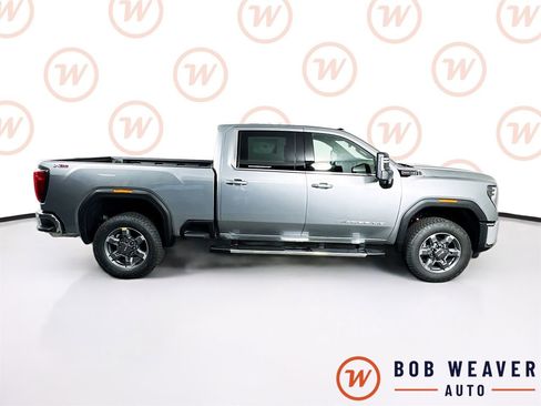 New 2026 GMC Sierra 2500 SLE w/ SLE Value Package; AWD/4WD image 9
