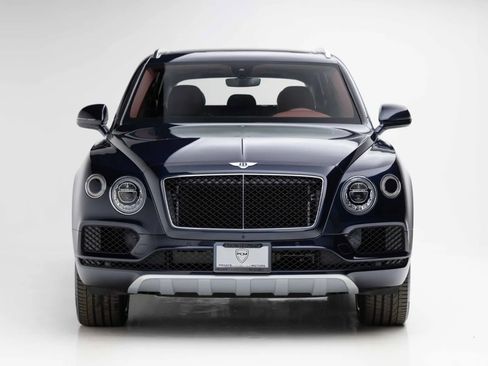 Used 2019 Bentley Bentayga AWD/4WD image 5
