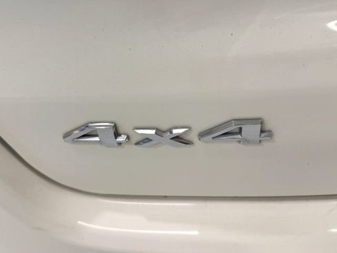 Used 2018 Jeep Compass Limited w/ Navigation Group AWD/4WD image 10