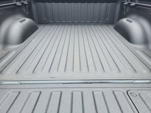 New 2026 RAM 1500 Laramie AWD/4WD image 20