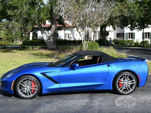 Used 2014 Chevrolet Corvette Stingray Convertible w/ 3LT Preferred Equipment Group RWD image 33