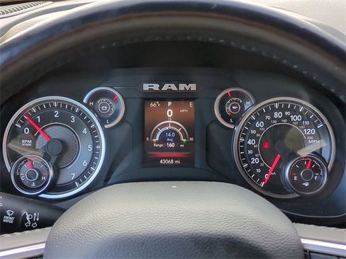 Used 2023 RAM 1500 Big Horn w/ Trailer Tow Group image 26