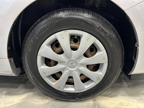 Used 2009 Toyota Corolla LE w/ Preferred Accessory Pkg FWD image 17