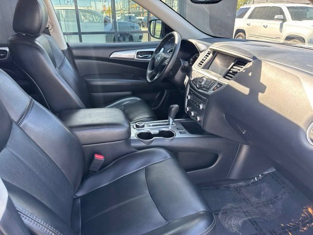 Used 2020 Nissan Pathfinder SL AWD/4WD image 27