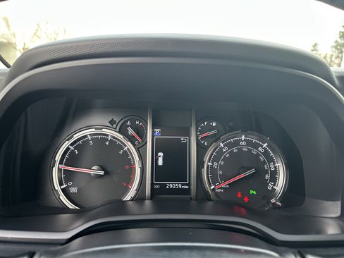 Used 2024 Toyota 4Runner Limited image 21