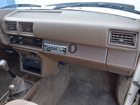 Used 1988 Toyota Pickup SR5 image 59