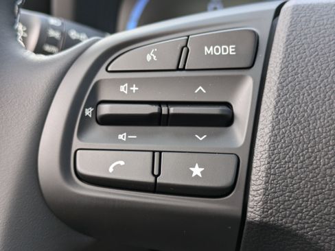 New 2026 Hyundai Venue SEL image 23