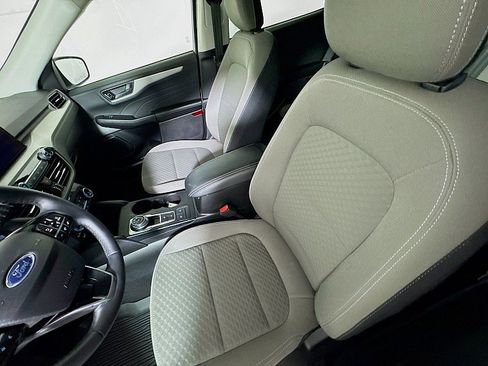 Used 2022 Ford Escape SE w/ SE Sport Appearance Package AWD/4WD image 11