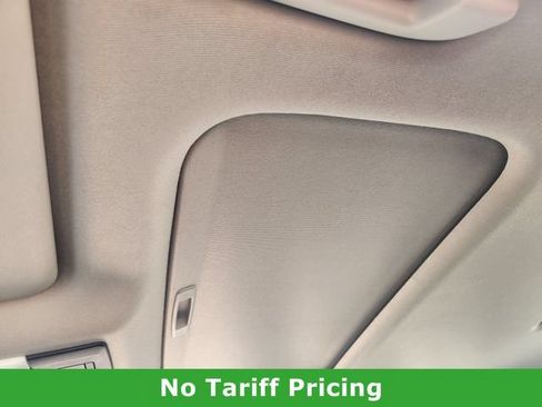 Used 2025 Nissan Sentra SR w/ SR Premium Package FWD image 24