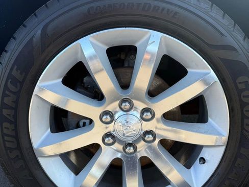 Used 2015 Buick Enclave Premium w/ Experience Buick Package image 9