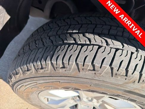 Used 2016 GMC Canyon SLE w/ SLE Convenience Package image 20