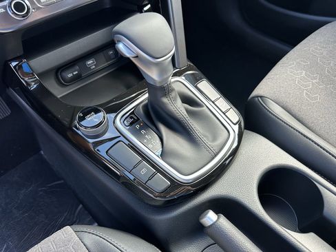 New 2026 Kia Seltos S FWD image 22