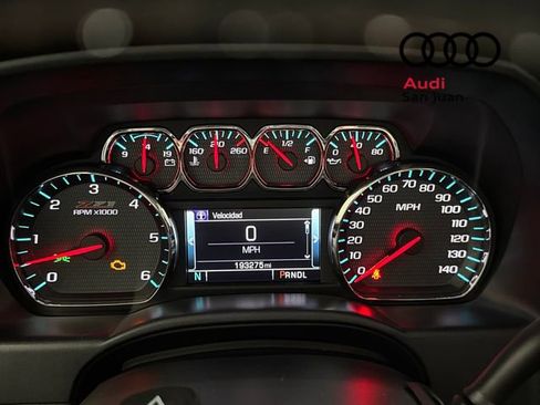 Used 2018 Chevrolet Silverado 1500 LT w/ Texas Edition image 17