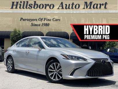 Used 2020 Lexus ES 300h w/ Premium Package