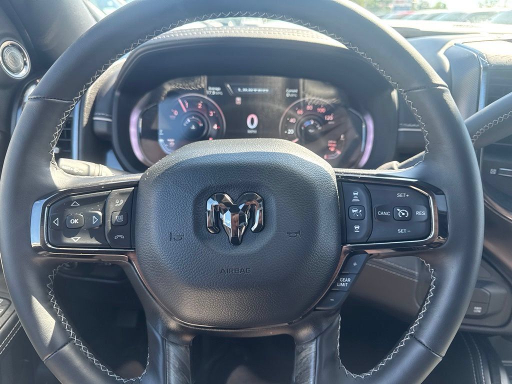 Used 2026 RAM 2500 Limited AWD/4WD image 11