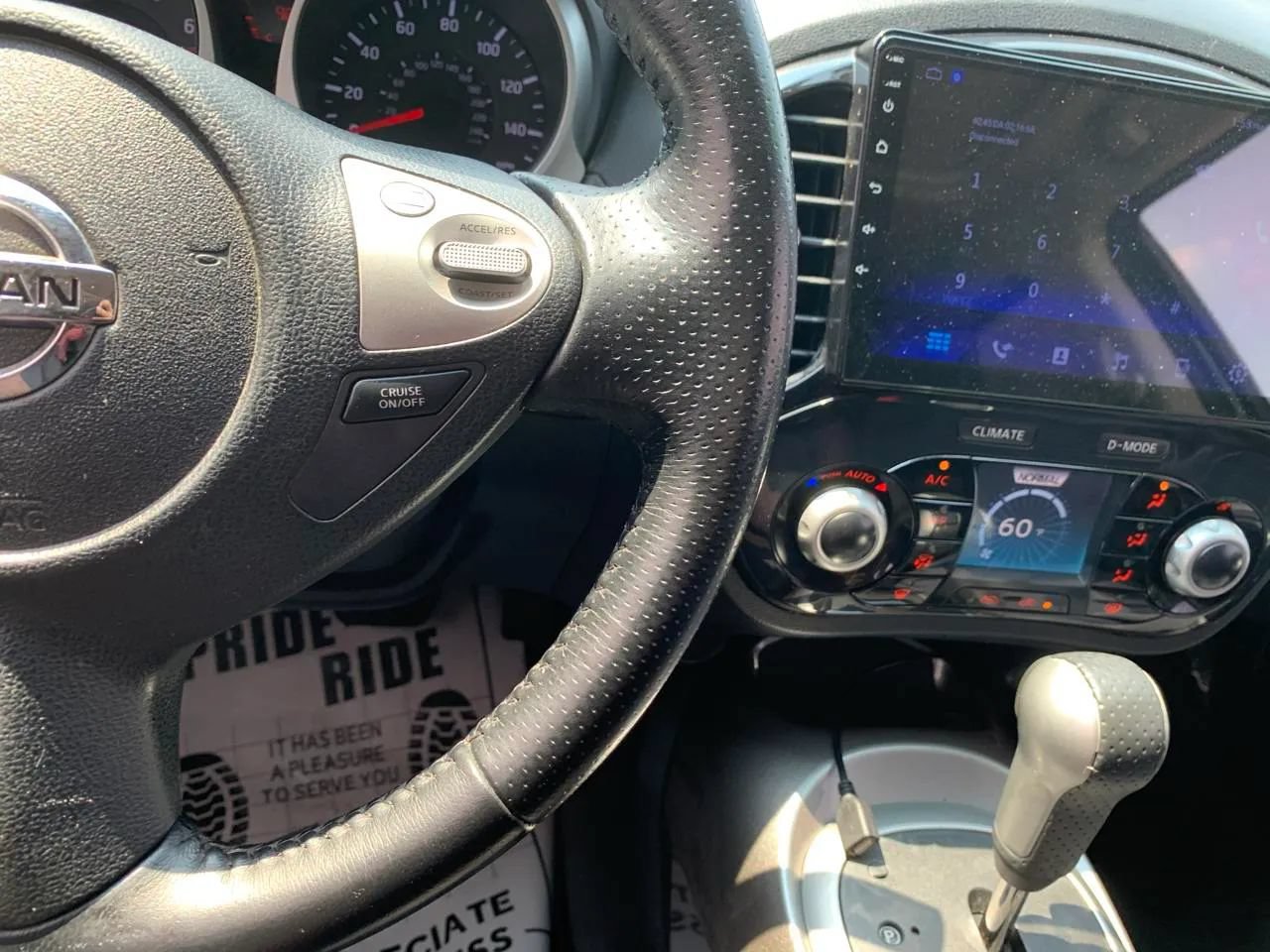 Used 2012 Nissan Juke SV FWD image 15