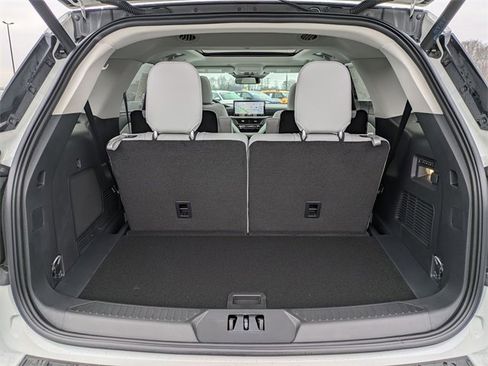 New 2026 Ford Explorer Platinum w/ LUX Leather Package image 33