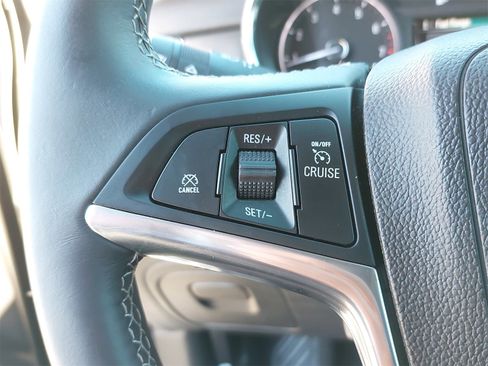 Used 2018 Buick Encore Preferred image 16