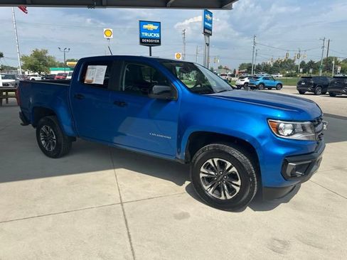 Used 2021 Chevrolet Colorado Z71 AWD/4WD image 4