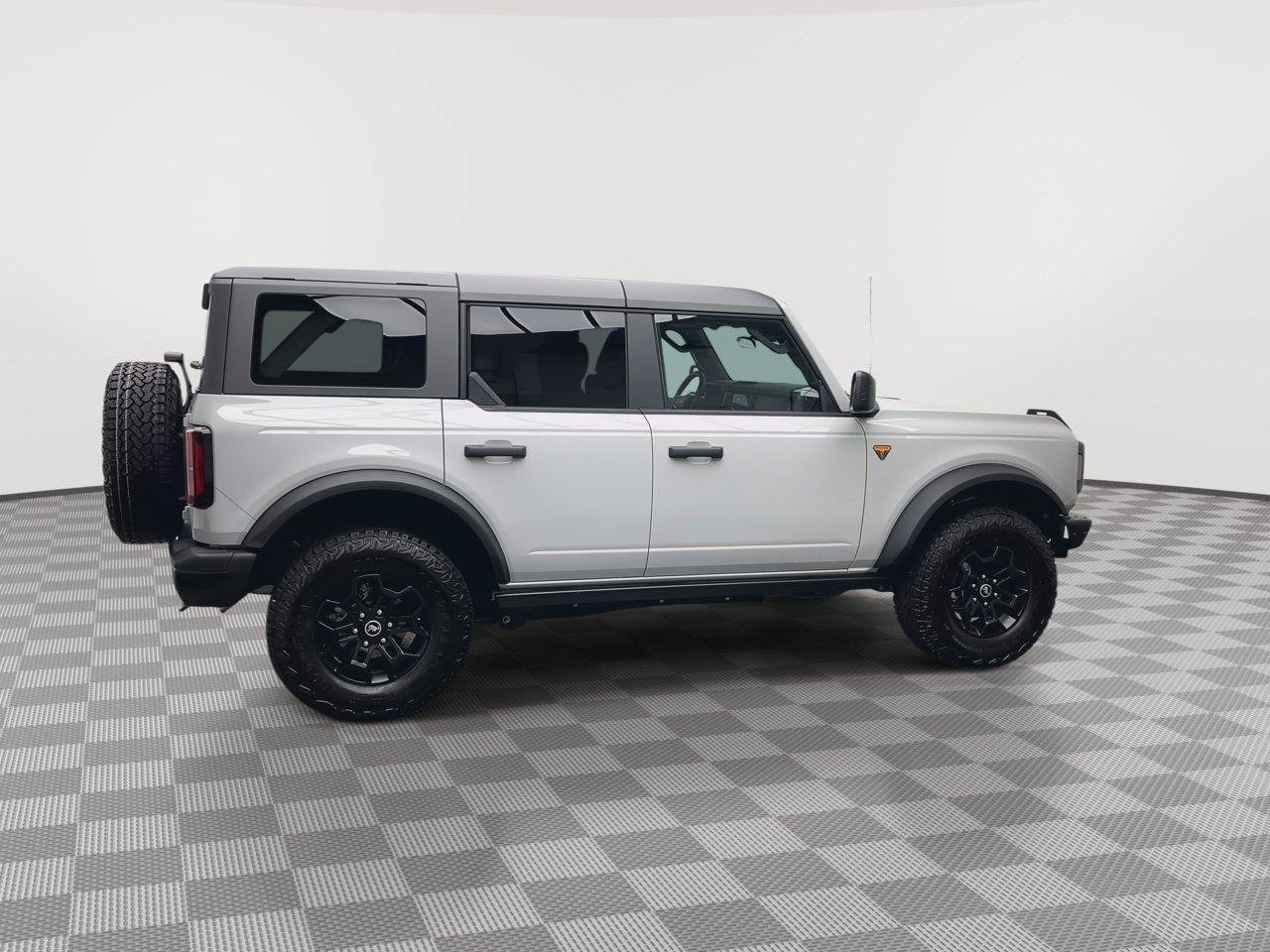 Used 2026 Ford Bronco Badlands AWD/4WD image 34