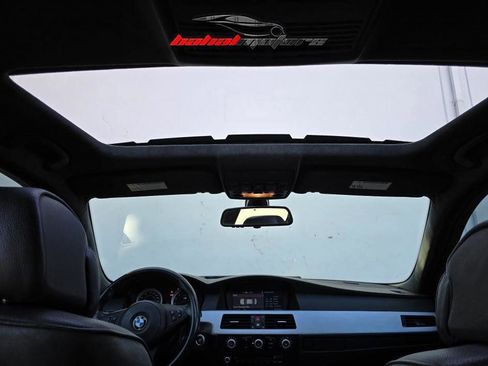 Used 2008 BMW M5 image 18