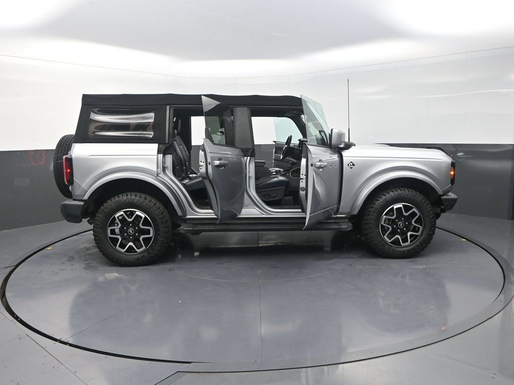 Used 2021 Ford Bronco Outer Banks AWD/4WD image 36