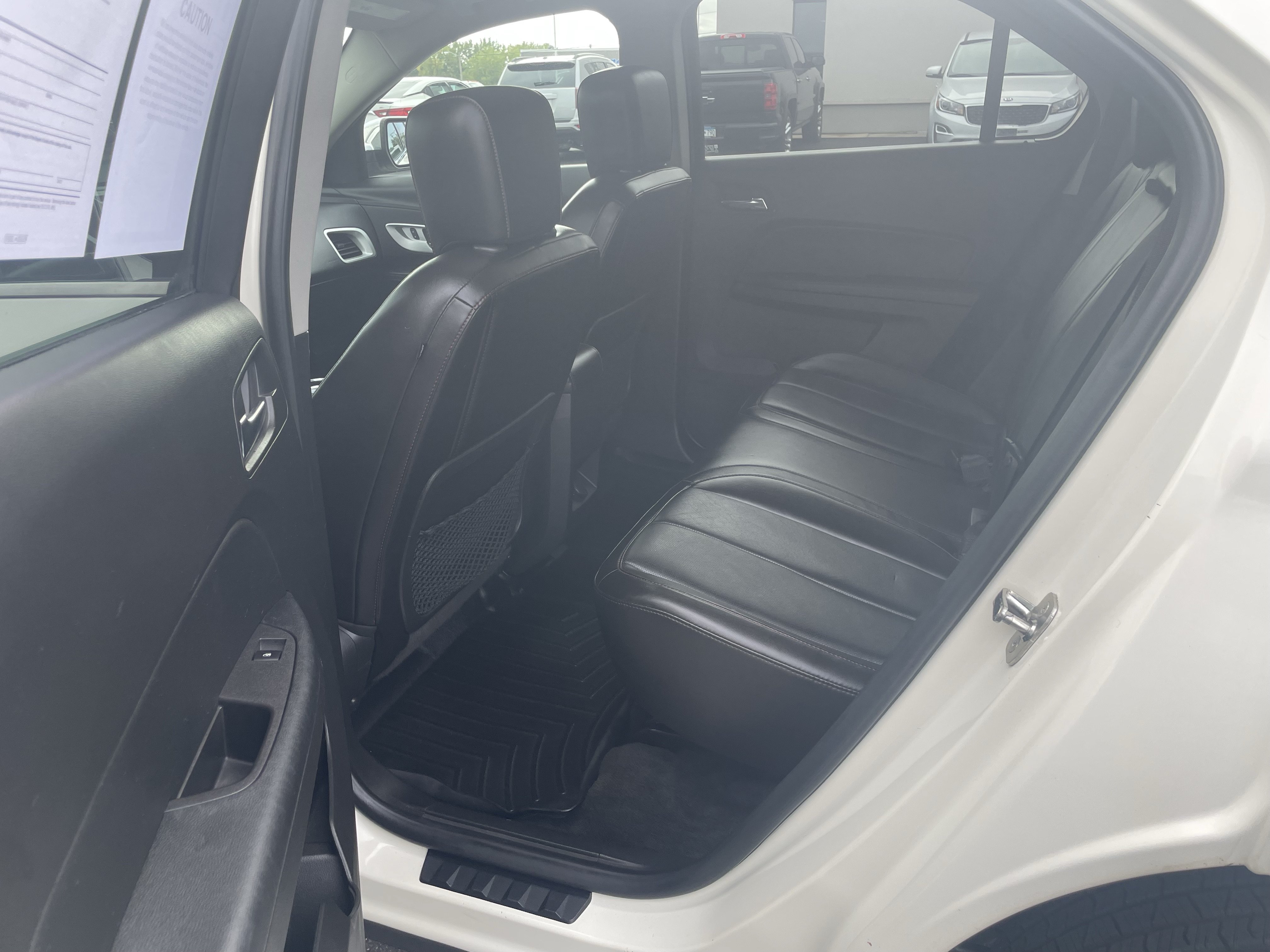 Used 2014 Chevrolet Equinox LTZ AWD/4WD image 28