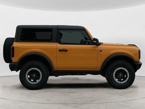 Used 2022 Ford Bronco Badlands AWD/4WD image 6