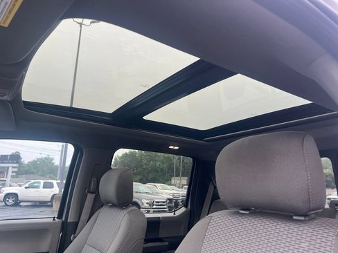 Used 2019 Ford F150 XLT w/ Equipment Group 302A Luxury AWD/4WD image 9