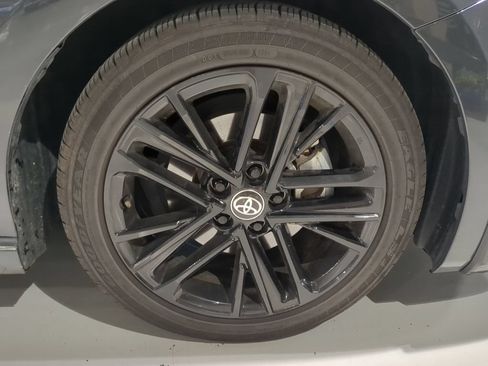Used 2025 Toyota Camry SE FWD image 6