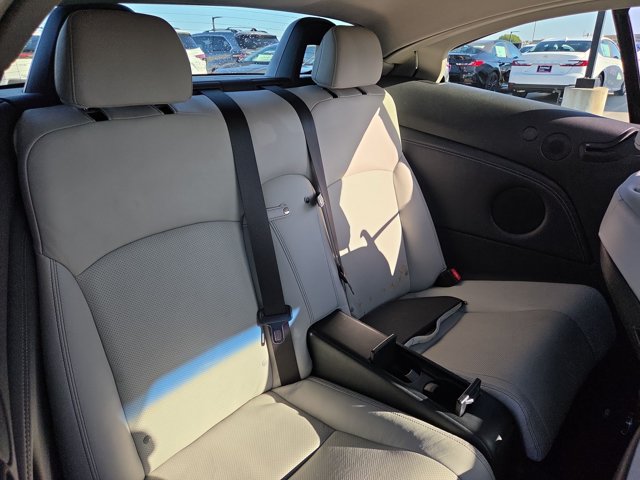 Used 2014 Lexus IS 350C w/ Luxury Package RWD image 16