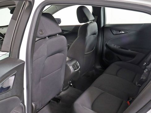 Used 2024 Chevrolet Malibu LT image 24