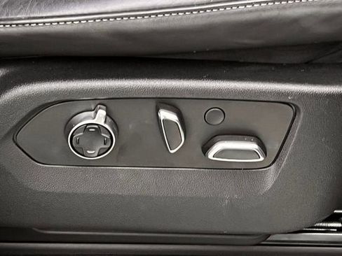 Used 2021 Cadillac Escalade Sport Platinum w/ Heavy-Duty Trailer Package image 26