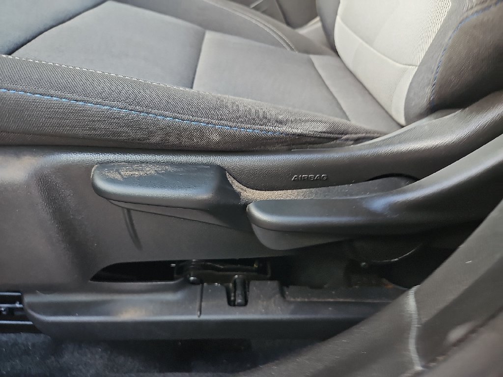 Used 2024 Chevrolet Trax LS w/ LS Convenience Package FWD image 14