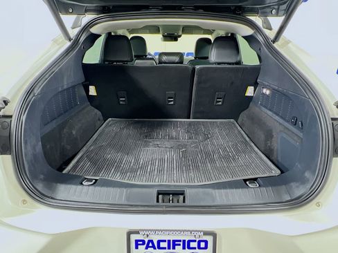Used 2024 Ford Mustang Mach-E Premium image 27