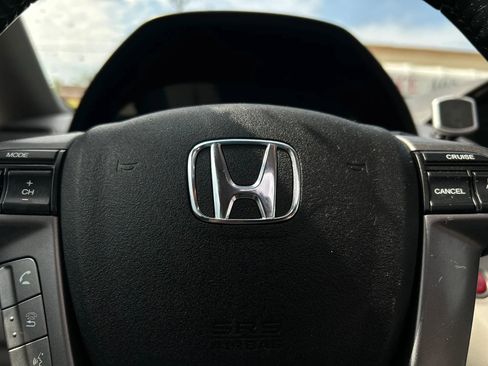Used 2014 Honda Odyssey EX-L image 29