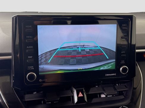 Used 2022 Toyota Corolla LE image 19