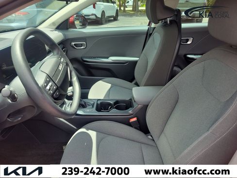 Certified 2025 Kia K4 FWD image 17