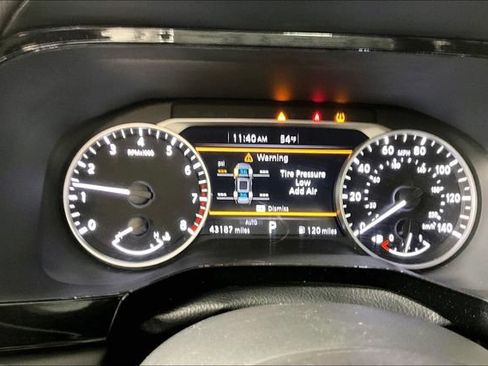 Used 2024 Nissan Pathfinder Rock Creek AWD/4WD image 12